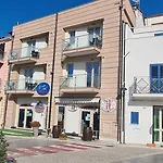 Belvedere Rent Panzió Campofelice di Roccella