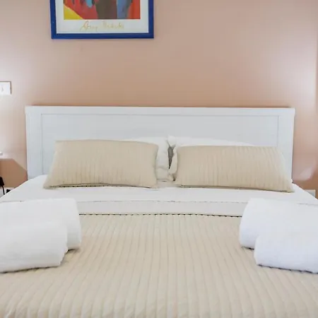 Bed & Breakfast Belvedere Rent 3*